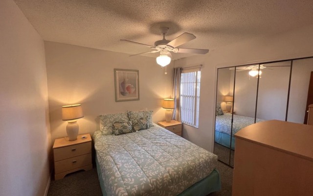 Magical 3 Bed Condo at Sweetwater Club