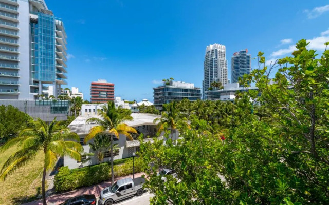 Mercury South Beach Condo Association