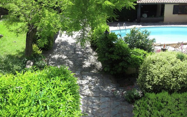 Beautiful 18th Century House With Private Pool in Fournès, Pont-du-gard