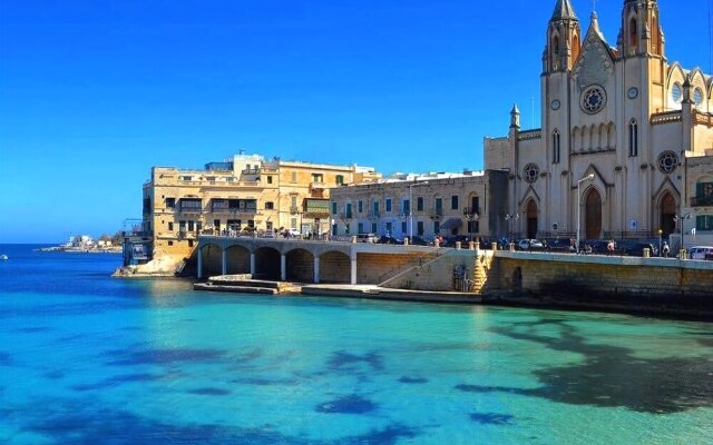 Fleur 3 bedroom apartment Sliema