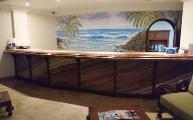 Las Olas Resort and Spa