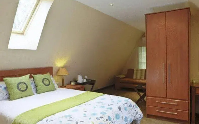 The Oak and Vine Luxury Guest House