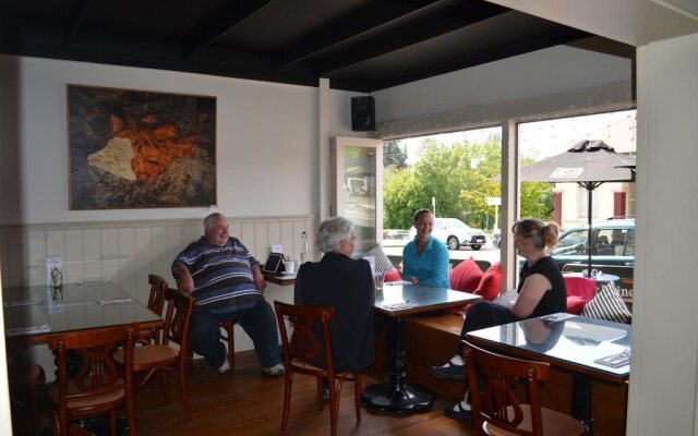 Empire Hotel Deloraine