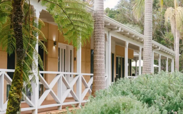 Eight Willows Retreat