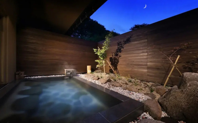 Oyado Morinone - Adults Only