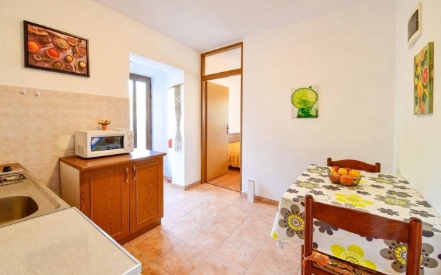 Apartment Marija - with parking : A1 Prizemlje Cres, Island Cres