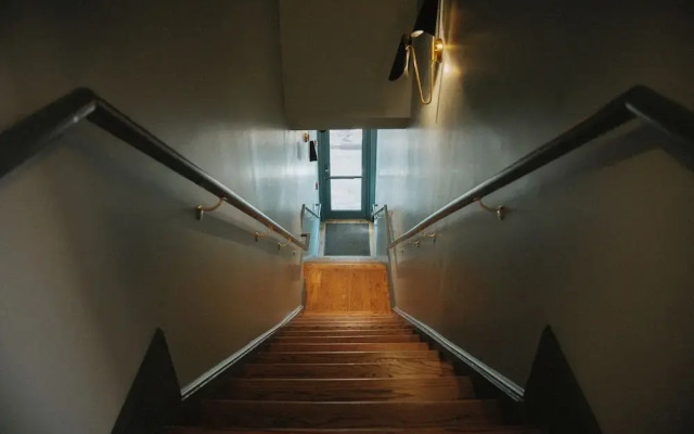 The Woodward Hotel