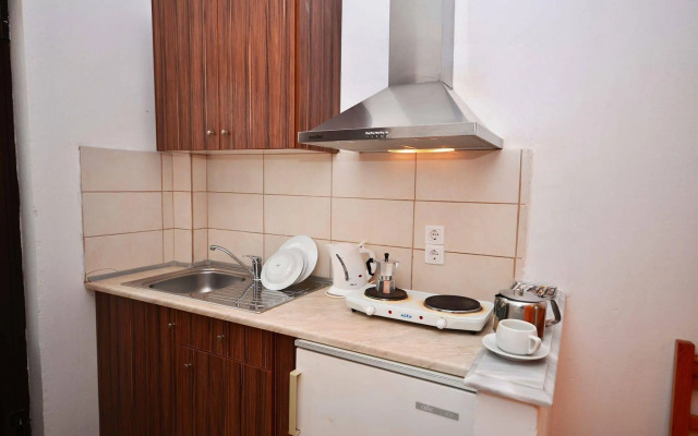 Marilena Apartments & Studios