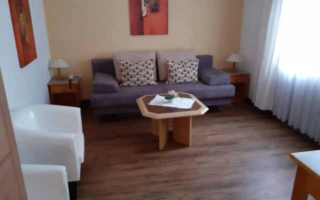 Land Gut Hotel Zum Alten Forsthaus