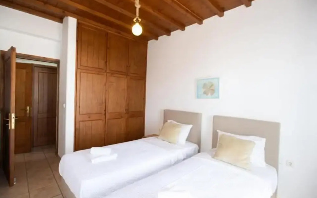 Elegance 2 Bedroom Escape in Psarou