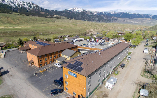 Travelodge by Wyndham Gardiner Yellowstone Park North