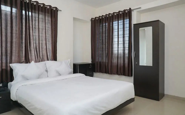 OYO 22073 SilverKey 56 Plus