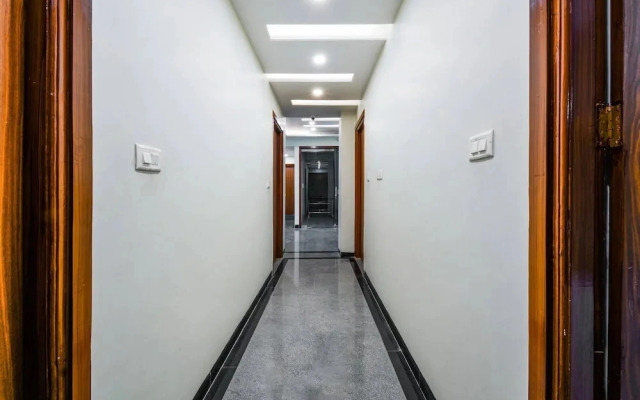 Mark Inn by OYO Rooms