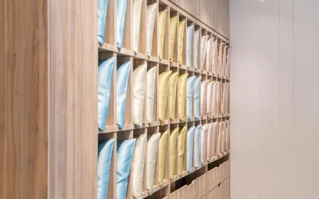 Hanting Premium Hotel Beijing Guomao Jinsong Metro Station