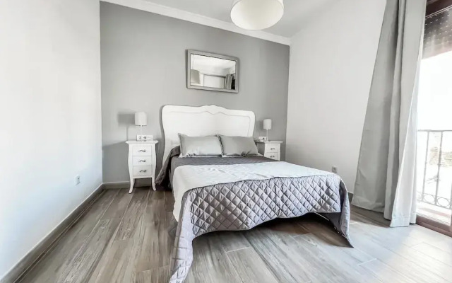 Cd-1382 Two Bedroom Apartment With Terrace