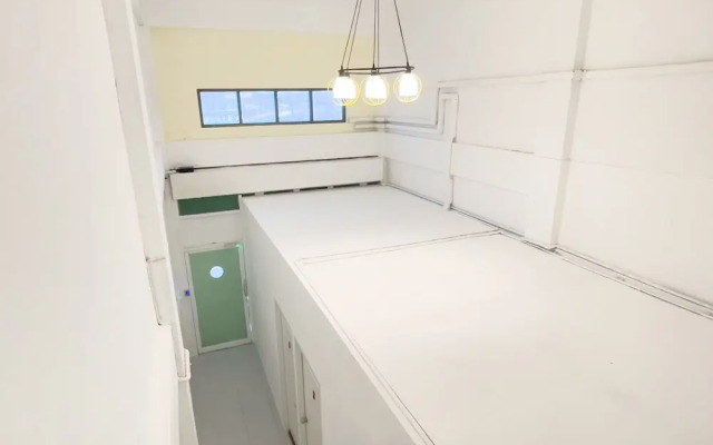 Transit Donmueang Airport Hostel