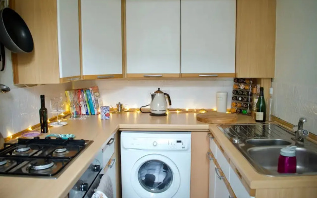 Traditional 1 Bedroom Stockbridge Home