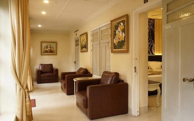 Hotel Indah Palace Tawangmangu