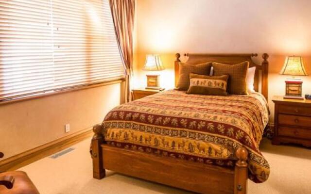 Snowmass_Owl_Creek_9904