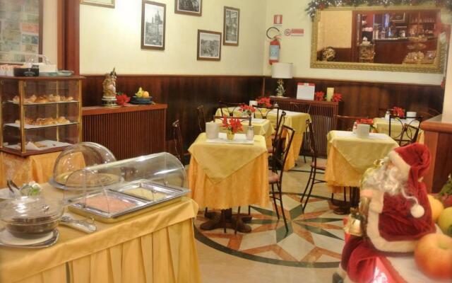 Hotel Assisi