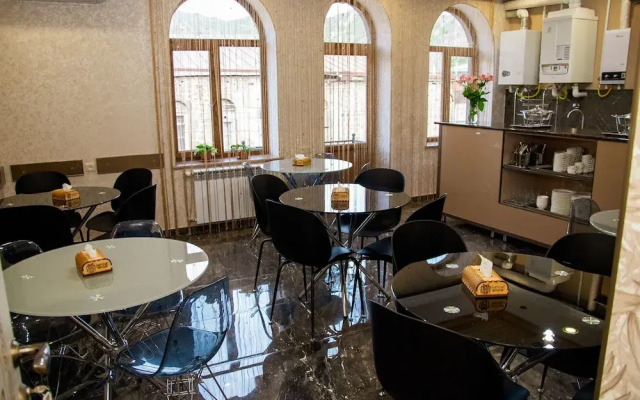 Har-Mar Hotel