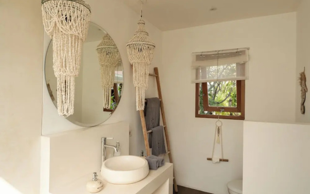 Villa Folie by Alfred in Bali