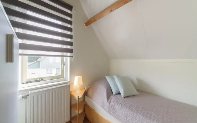Holiday Home in Quiet Park With Garden