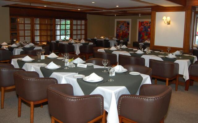 Hotel Continental Porto Alegre e Centro de Eventos