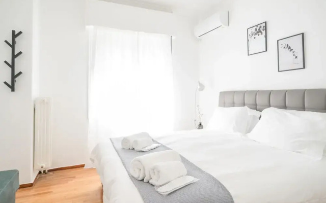 Modern Design Apartment Near Acropolis 2