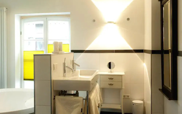 Nachtquartier Burg Flamersheim