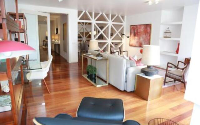 Lovelystay - Chiado 3Bedroom Wonder