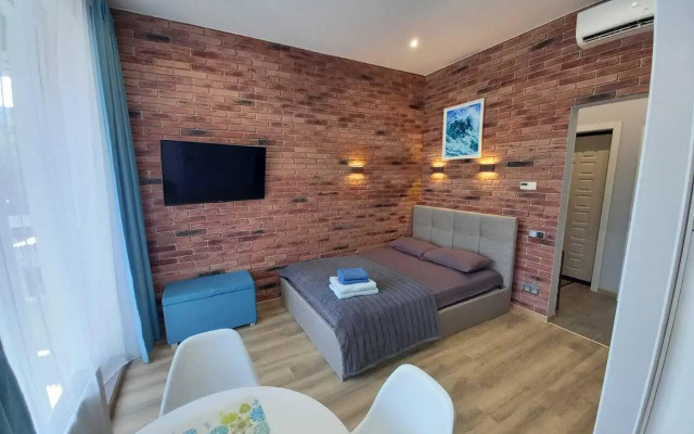 Апартаменты на Майском проезде 9