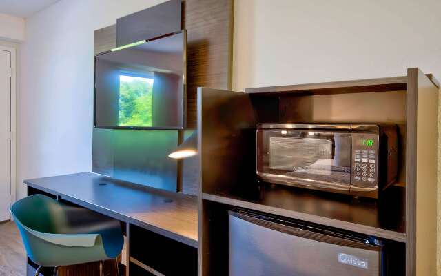 Motel 6 Warren, MI - Detroit East