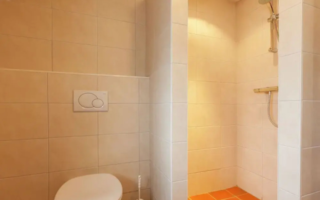 Cozy Holiday Home in Oisterwijk with Swimming Pool