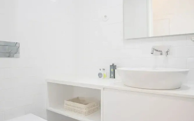 Liiiving in Porto-City View Apartment 2F