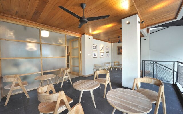 Arimbi Stay Surabaya