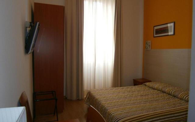 Alabarda Hotel