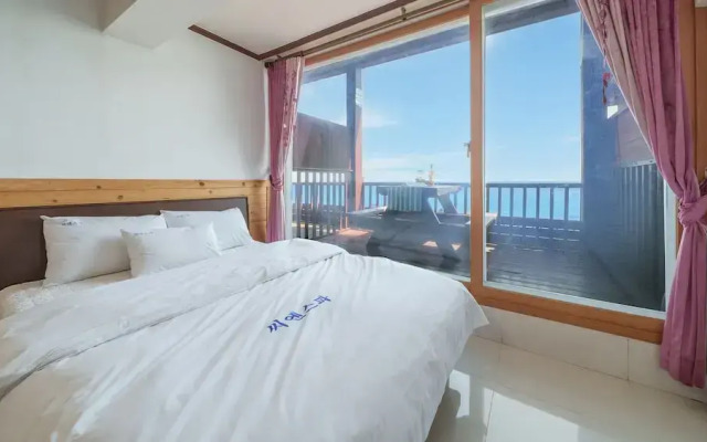 Youngduk Sea & Spa Pension