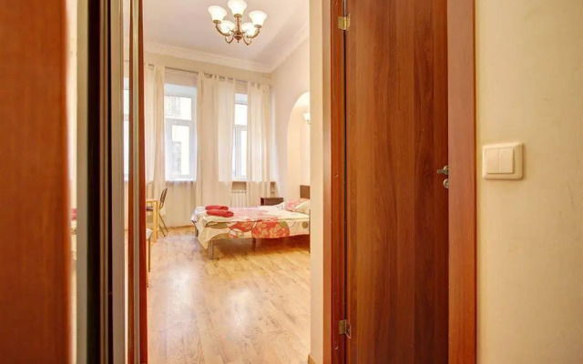 STN apartments Near Kazan Cathedral