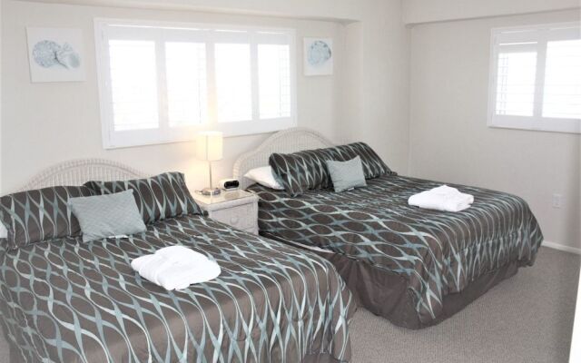 Jamaica Royale - 705 - 2 Br Condo