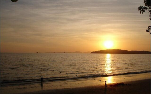 Ao Nang Beach Resort