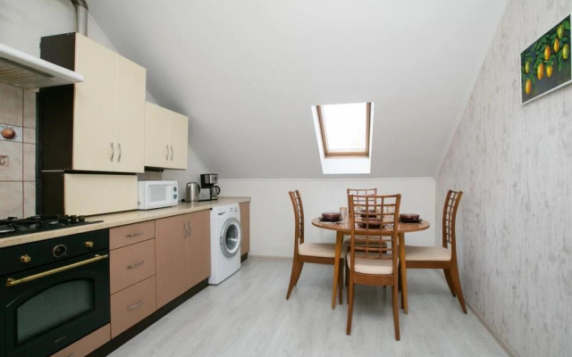 Apartment on Komsomolskaya