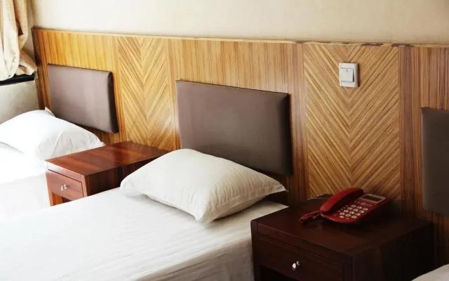 Yimin Business Hotel
