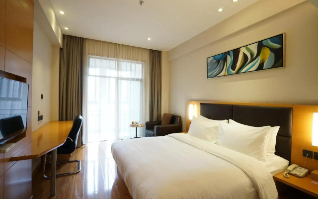 Starway Hotel