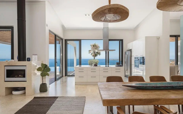 Villa Jamila by Cura Villas Collection