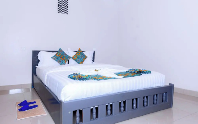 Shaste City Hotel