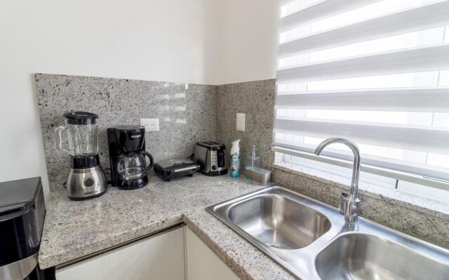 Modern 2-br Apartment in Paseo del Mar - Bavaro