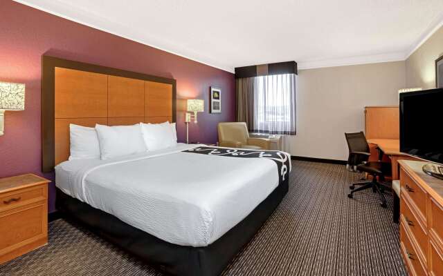 La Quinta Inn & Suites by Wyndham Tacoma - Seattle