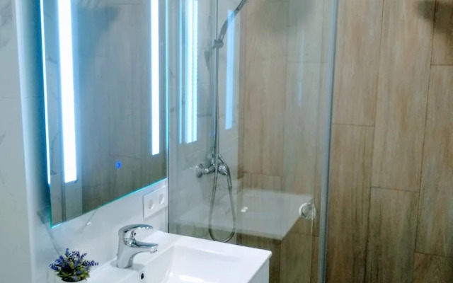 Wish-Suite Santa Justa