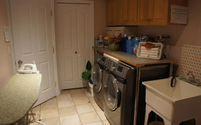 Squamish Highlands Bed and Breakfast